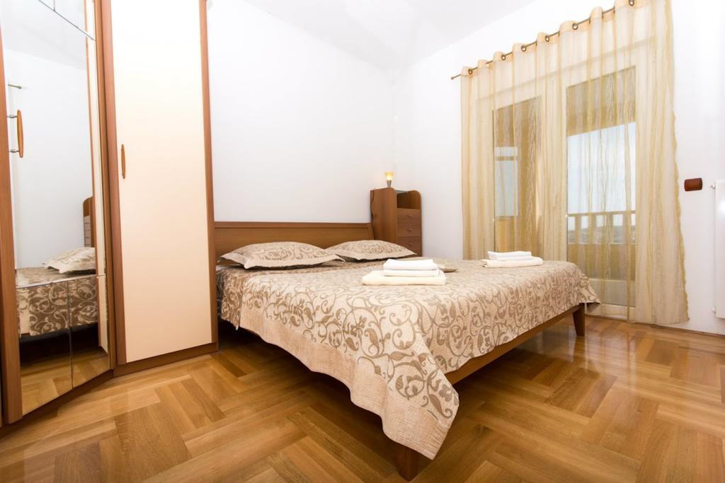 Apartments Meri Seget Vranjica Eksteriør billede