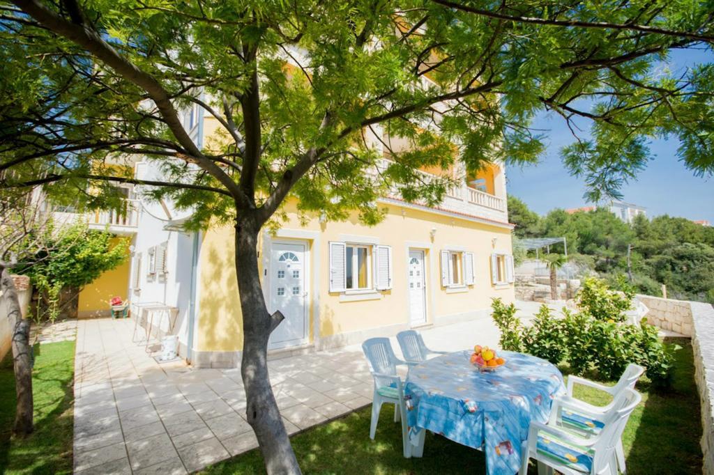 Apartments Meri Seget Vranjica Eksteriør billede