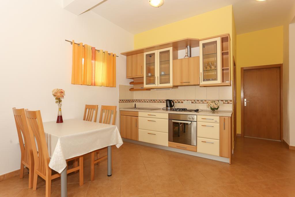 Apartments Meri Seget Vranjica Eksteriør billede