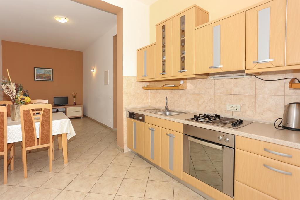 Apartments Meri Seget Vranjica Eksteriør billede